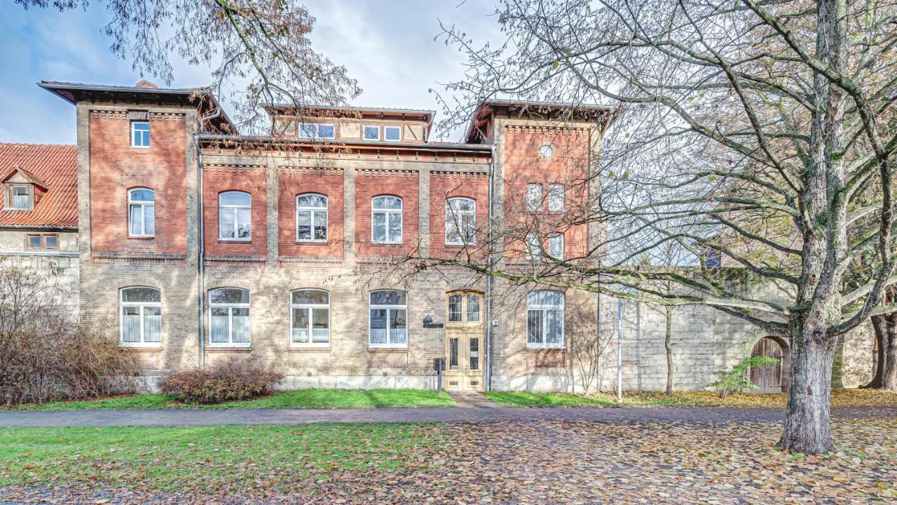 Apartment Residenz Unter Den Linden Falke *